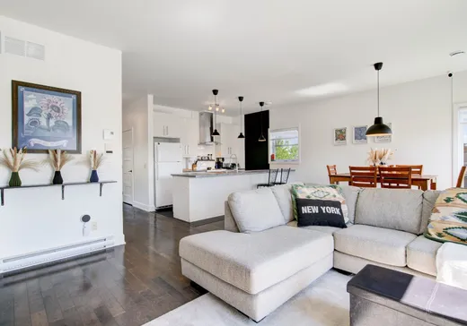 Condo for sale - 3641 Rue Fernand-Flipot, St-Hubert, J3Y 0J8