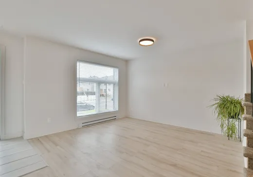 Maison à vendre - 584 Allée de la Roseraie, Saint-Eustache, J7P 0G3
