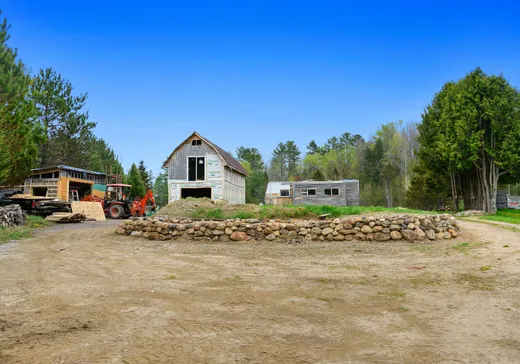 House for sale - 4 Ch. de la Baie, Gracefield, J0X 1W0