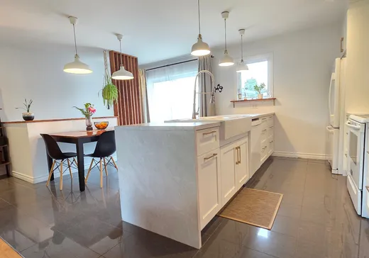 Maison à vendre - 12 Rue Forand, Saint-Charles-Borromée, J6E 6N6