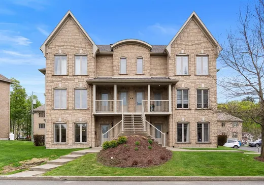 Condo à vendre - 353 Rue Yves-Carbonneau, St-Romuald, G6W8E5