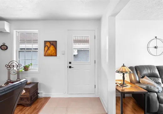 Maison à vendre - 1636 Rue Galt E., Fleurimont, J1G 3H5
