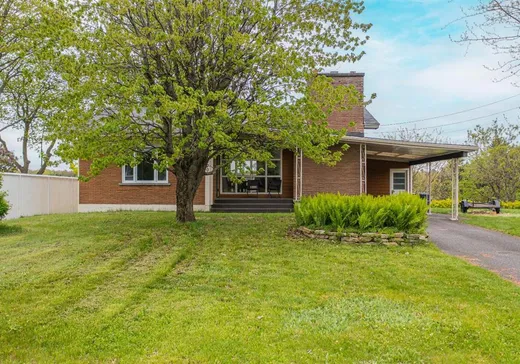 House for sale - 700 Ch. du Golf O., Drummondville, J2B 8A8