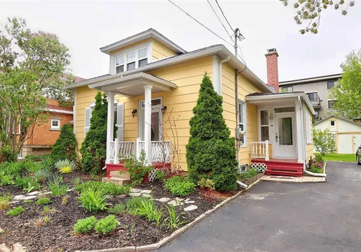 Two or more stories for sale - 19 Rue Valiquette, Trois-Rivières, G8T3R4