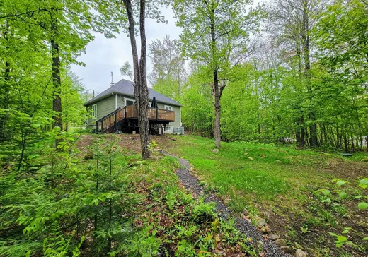 Maison à vendre - 34 Rue Champêtre, Saint-Hippolyte, J8A 3R3