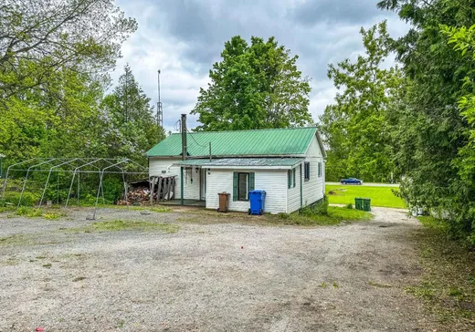 House for sale - 4 Rue St-Jacques, Grenville, J0V 1B0