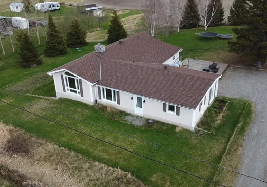 Maison à vendre - 3106 Route 109 S., Amos, J9T 3A2