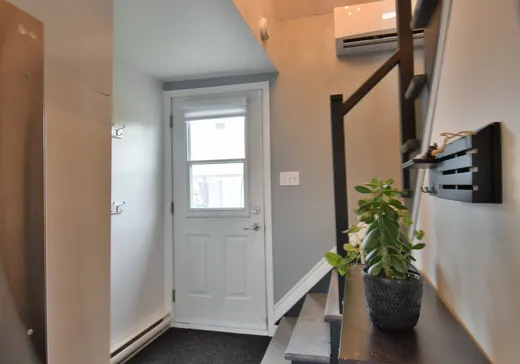 Maison à vendre - 16 Rue St-Charles-Borromée, Mandeville, J0K 1L0