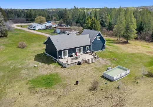 Maison à vendre - 1035 Route 301, Danford Lake, J0X 1P0
