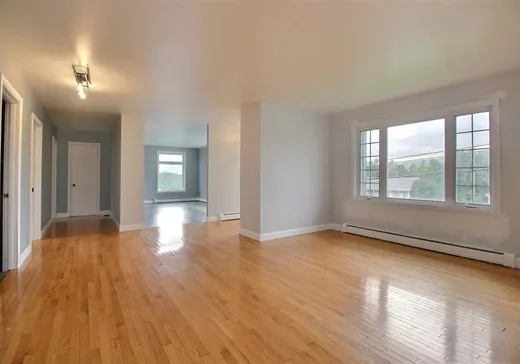House for sale - 1819 Vieux Chemin, Pohénégamook, G0L 1J0