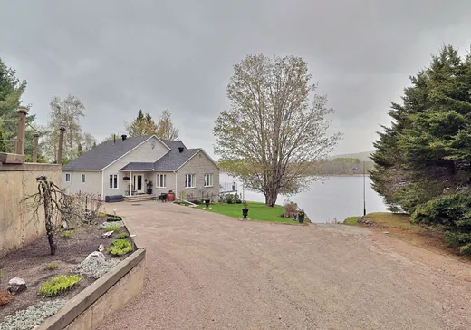Maison à vendre - 372 Ch. de la Baie-au-Sable, Grand-Remous, J0W 1E0
