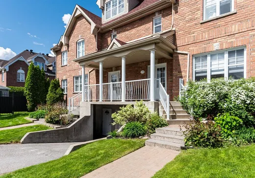 Maison à vendre - 3781 Rue Céline-Marier, Montréal (Saint-Laurent), H4R 3N3