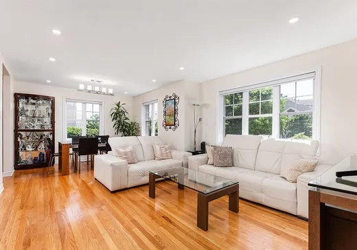 Maison à vendre - 3781 Rue Céline-Marier, Montréal (Saint-Laurent), H4R 3N3