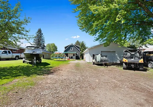 House for sale - 12 Rue McFarlane, Campbell's Bay, J0X 1K0