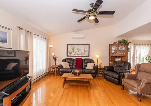 Maison à vendre - 646 Rue du Ruisseau, Val-d'Or, J9P 6W5