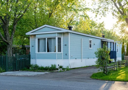 Maison mobile à vendre - 4 Rue de San-Francisco, Saint-Jean-sur-Richelieu, J2Y1A5