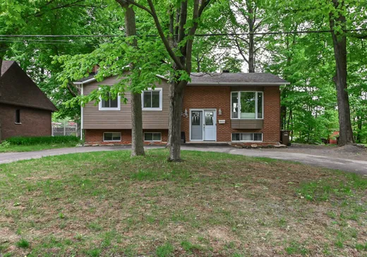 House for sale - 305 Rue Elizabeth, Deux-Montagnes, J7R 3T2