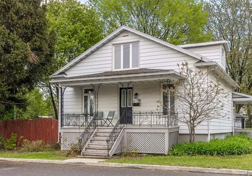 Two or more stories for sale - 79 Rue Philippe-Boucher, Lévis, G6V1M8