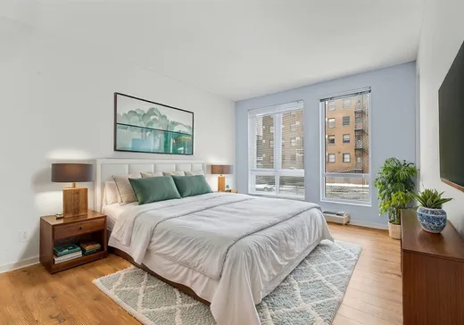 Condo for sale - 2055 Rue du Fort, Montreal (Downtown), H3H 2C7