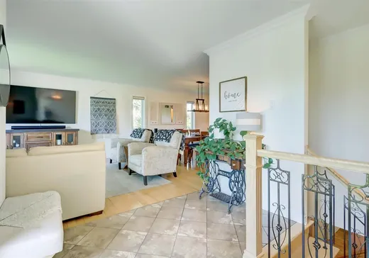 Maison à vendre - 51 Rue Anatole-Touchette, Saint-Jean-sur-Richelieu, J2X 4L5