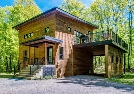 Maison à étages à vendre - 9880 Route Marie-Victorin, Massueville, J3R1T9