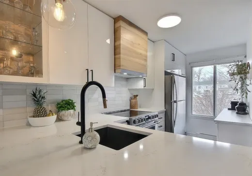 Maison à vendre - 1369Z Rue Jordi-Bonet, Notre-Dame-de-l'Île-Perrot, J7W 1R4