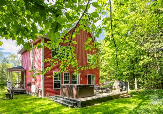 Maison à vendre - 348 Rue de la Grande-Coulée, Magog, J1X 6Z6