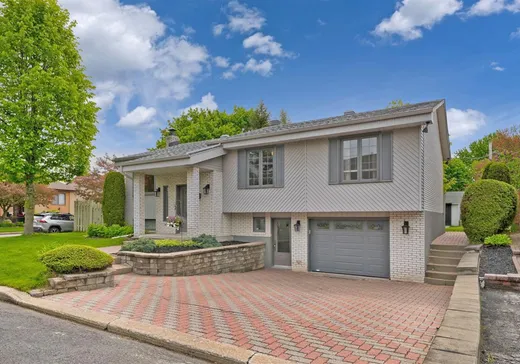 Bungalow à vendre - 479 Rue de Bologne, Laval (Auteuil), H7K3H5