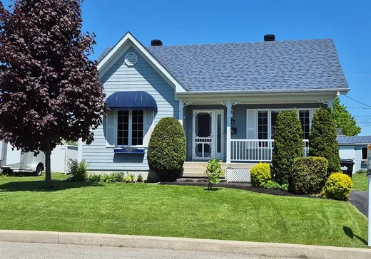 Bungalow for sale - 24 Rue du Ruisseau, Salaberry-de-Valleyfield, J6S6T9