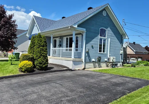Maison à vendre - 24 Rue du Ruisseau, Salaberry-de-Valleyfield, J6S 6T9