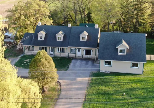 Two or more stories for sale - 11350 Route Arthur-Sauvé, Mirabel, J7N2T9