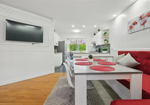 Maison à vendre - 1244 Boul. Céloron, Blainville, J7C 5G5