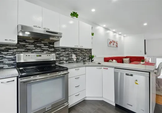 Maison à vendre - 1244 Boul. Céloron, Blainville, J7C 5G5