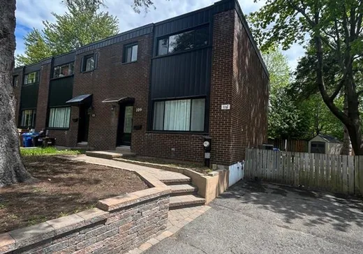 Maison à étages à vendre - 106 Boul. de Vignory, Lorraine, J6Z1V9