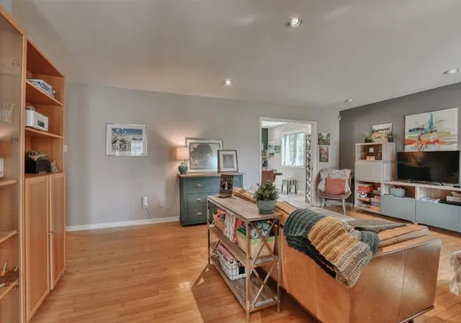 Maison à vendre - 220 Rue Lacroix, Rosemère, J7A 4L5