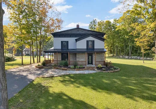Maison à étages à vendre - 2 Rue du Moulin, Lachute, J0V1X0