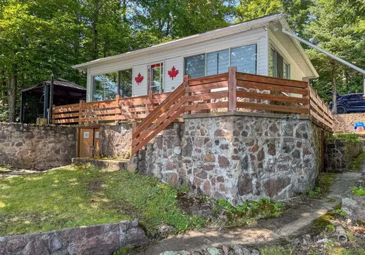 Maison à vendre - 114 Ch. de la Promenade-du-Lac, Brownsburg-Chatham, J8G 1K5