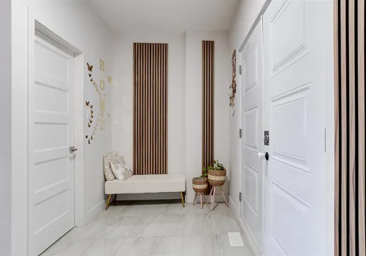 Maison à vendre - 8490 Rue Duceppe, Laval (Laval-sur-le-lac), H7A 1P8