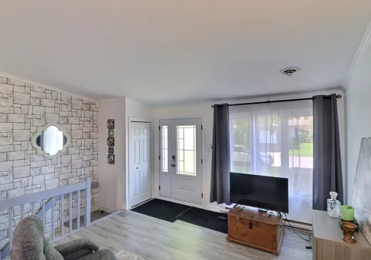 House for sale - 24 Rue Michaud, Warwick, J0A 1M0