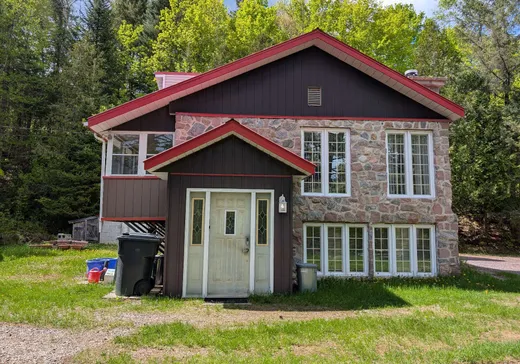 Maison à vendre - 14293 Route 117 S., Rivière-Rouge, J0T 1T0
