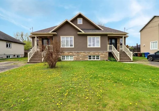 Bungalow à vendre - 1286 Rue de l'Aréna, St-Gilles, G0S2P0