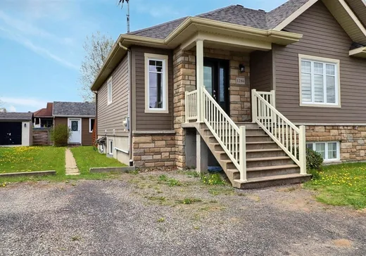 Maison à vendre - 1286 Rue de l'Aréna, St-Gilles, G0S 2P0