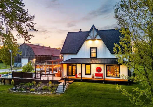 Maison à vendre - 99 Ch. de la Station, Coaticook, J0B 1L0