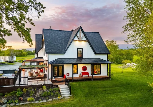 Maison à vendre - 99 Ch. de la Station, Coaticook, J0B 1L0