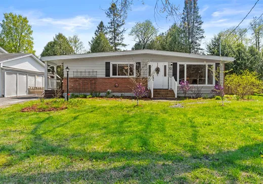 Maison à vendre - 13 Rue Elmwood, Lennoxville, J1M 1Y2