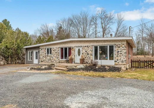 Maison à vendre - 6669 Route 243, Shefford, J2M 1G3