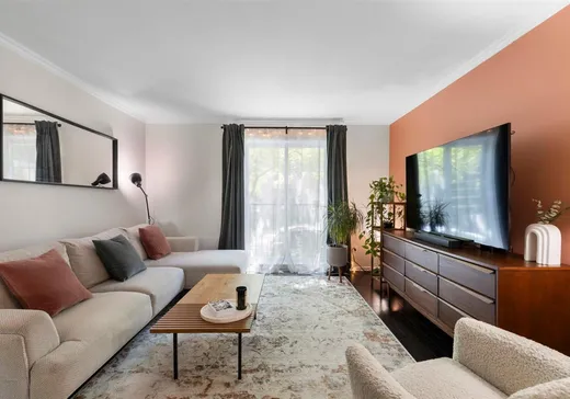 Condo à vendre - 4137 Rue De Bullion, Montréal (Centreville), H2W 2E6