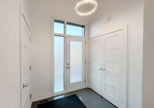 House for sale - 5170 Rue de Kensington, St-Hubert, J3Y 2W6
