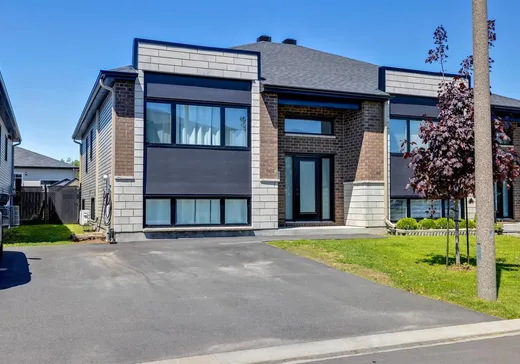Bungalow à vendre - 79 Rue Adélard-Hamelin, Buckingham, J8L0Y8