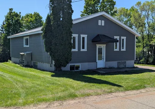 Bungalow for sale - 2060 Rue Taschereau, Saint-Damien, J0K2E0